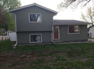39 11th Ave SE, Le Mars, IA 51031