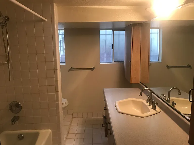2928 1st Ave — Photo 5