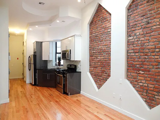 Rented by Doorway NYC, LLC | media 19