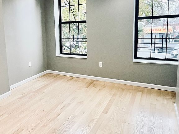 4th image of 64 4th Ave APT 2