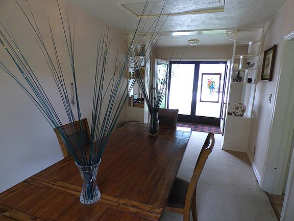 3rd image of 207 Nancy St SE