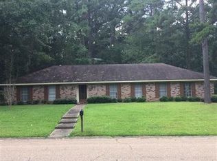 53 Briar Ct, Brandon, MS 39042