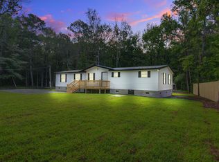 117 Dairy Ln, Cottageville, SC 29435