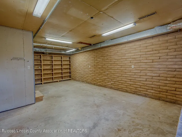 109 Snowcap Dr — Photo 23