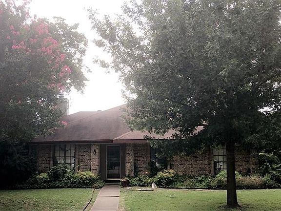 2nd image of 3306 Courtland Pl