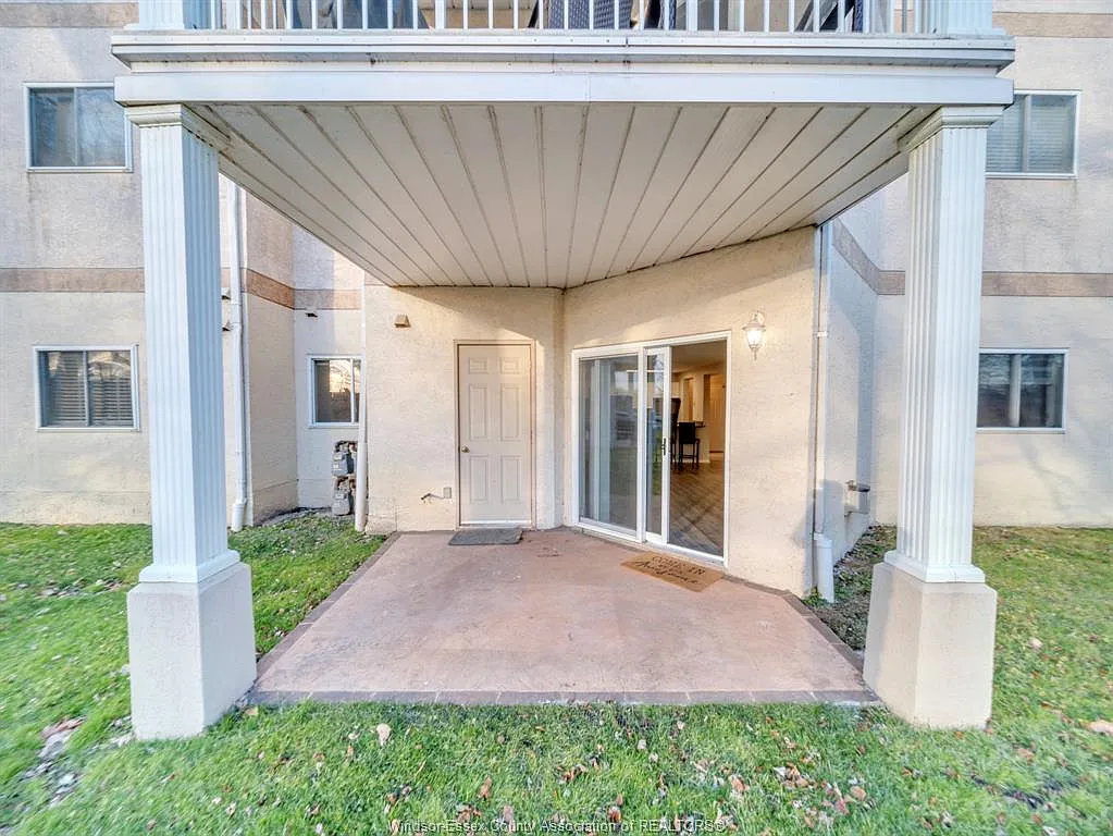 Building Photo - 40 Adams Ln #111