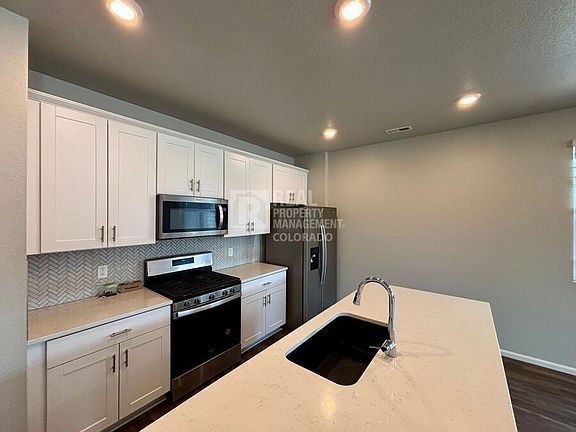 2nd image of 12277 Race St