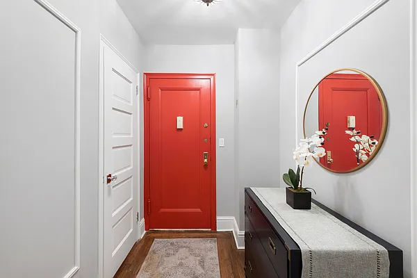 Sold by Compass | media 6