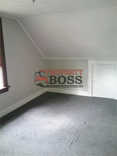 115 Sherman Ave. Apt 3 - 3 — Photo 3