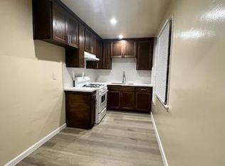 923 Linden Ave APT 10, Long Beach, CA 90813