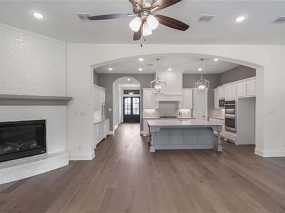 5th image of 4370 Trinidad Ct