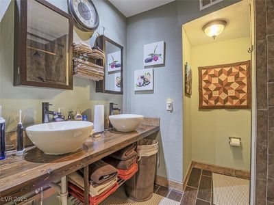 438 Las Casitas Way, Las Vegas, NV, 89121