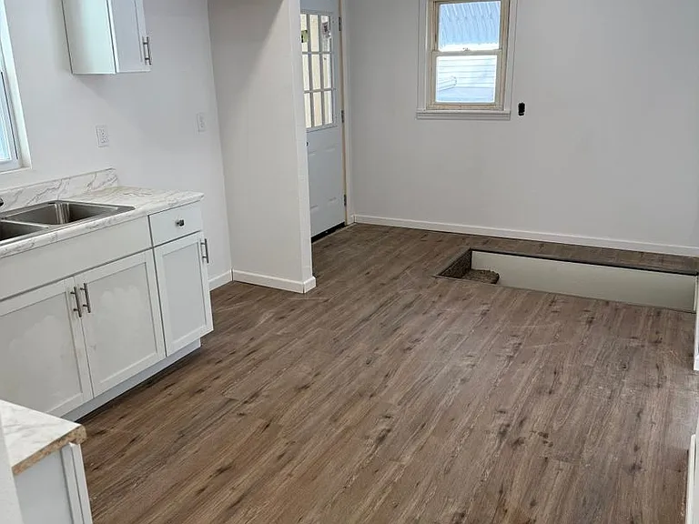 805 N Atchison St — Photo 13