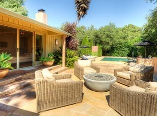 460 Hidden Acres Rd, Healdsburg, CA 95448