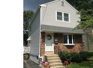 412 Fernwood Ave, Folsom, PA 19033