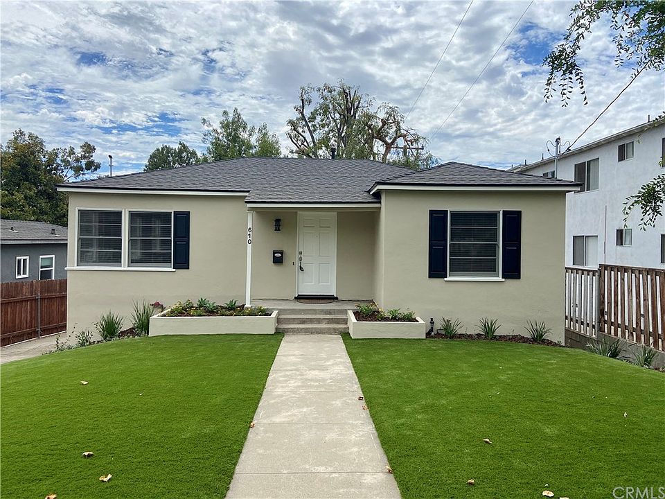 1st image of 610 W Sierra Madre Blvd