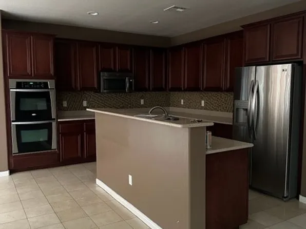 3204 Salutare Ct, North Las Vegas, NV 89031