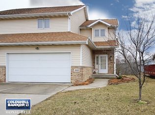 583 W Oak St, Coal City, IL 60416