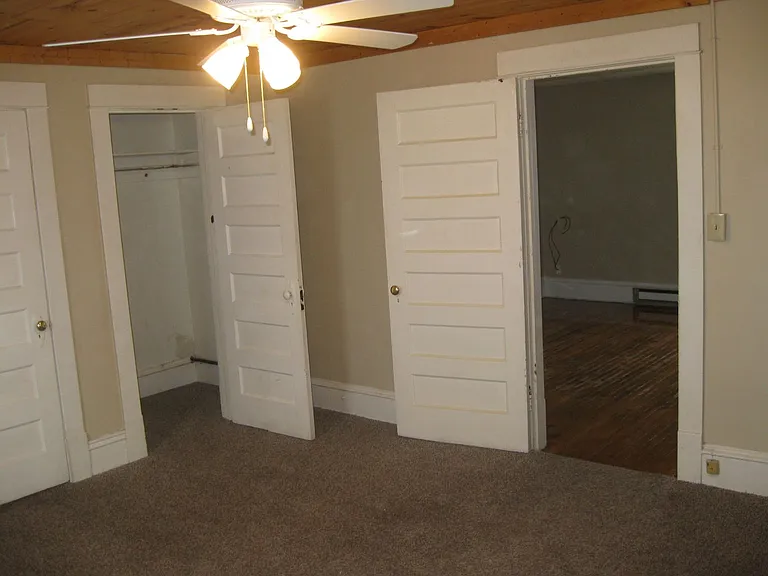 620 Buchanan St NE — Photo 3