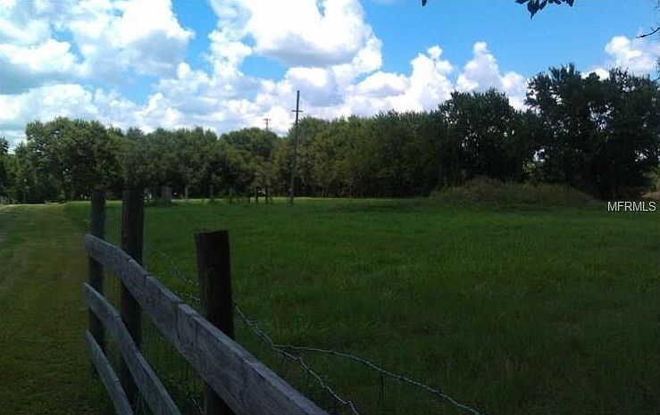 2nd image of 6728 Kinard Rd