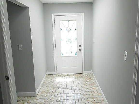Front tiled entry