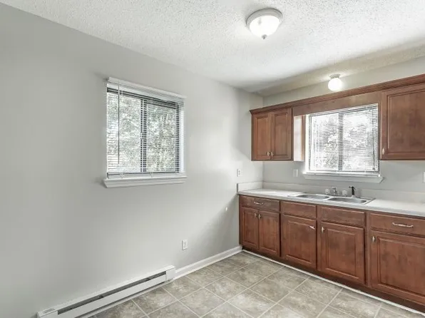 Loft-Style Townhome In Hixson | 2 Months Free, 4499 Delashmitt Rd #D, Hixson, TN 37343