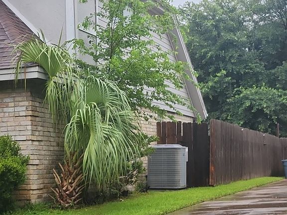 3rd image of 3219 Ashton Park Dr