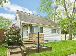 1658 Bronson Rd, Akron, OH 44305