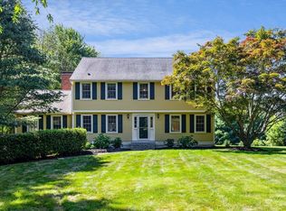 5 Locust Grove Rd, Merrimac, MA 01860