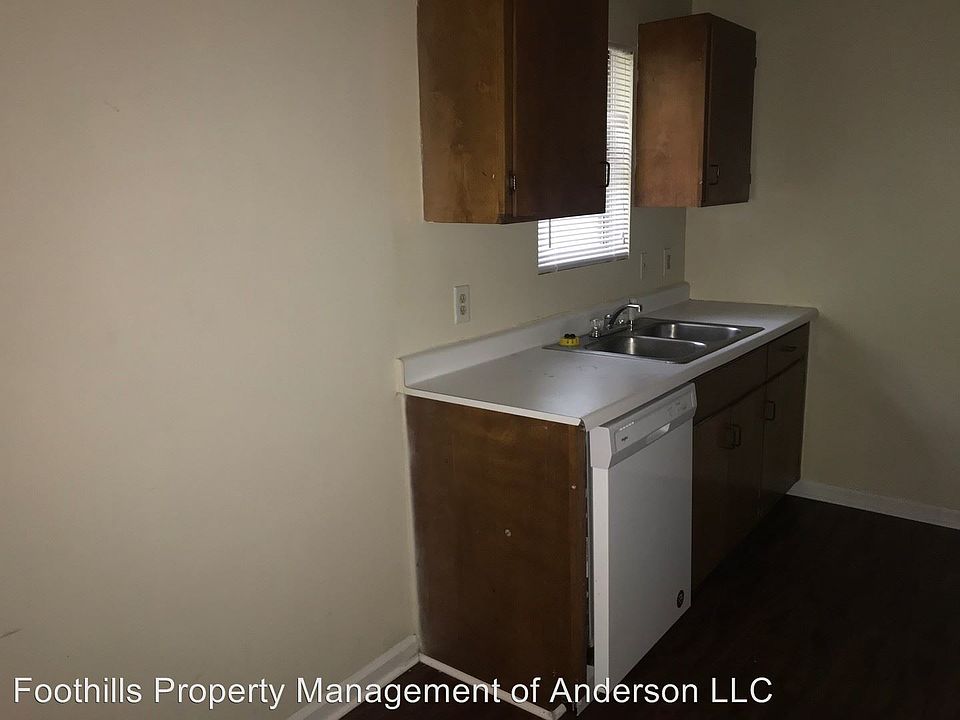 2nd image of 208 Old N Church Rd APT E