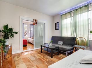 27-34 12th St #2B, Astoria, NY 11102