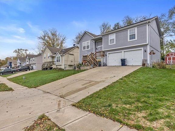 3rd image of 9047 E 52nd St