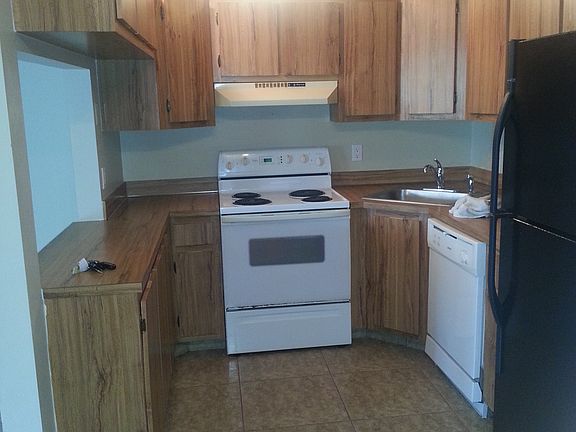 4th image of 524 Shady Pine Way APT D1