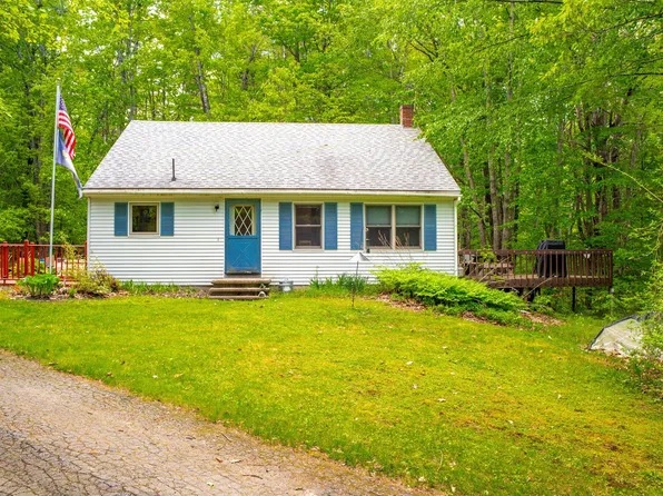 28 Pond Road, Bowdoinham, ME 04008