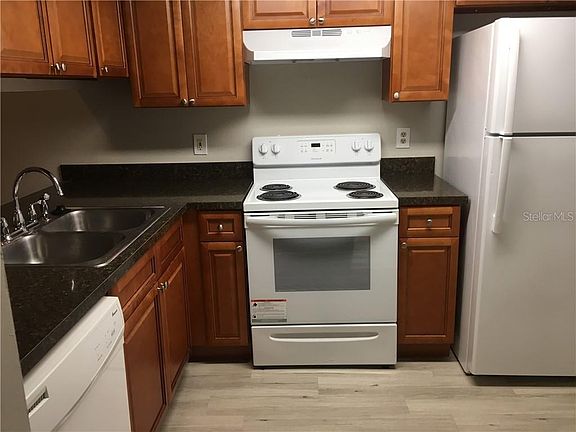 3rd image of 5003 Bordeaux Village Pl Unit 202