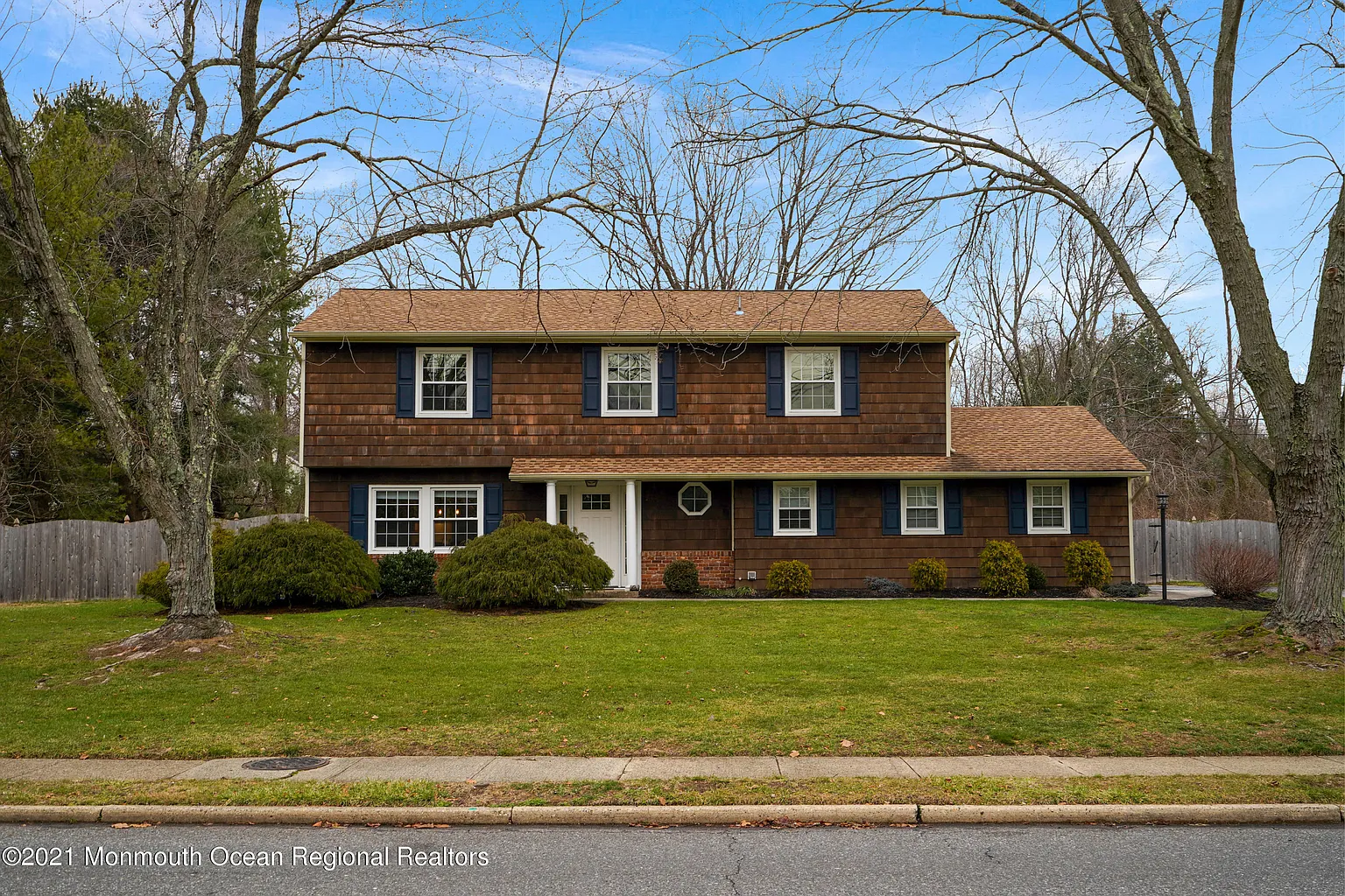53 Turnberry Dr photo 1