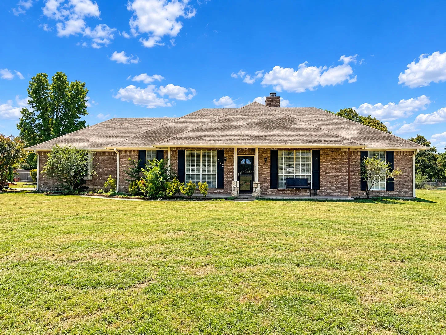 4 bed, 2045 sqft, $2,225 — Photo 1