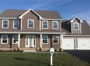 56 Old Village Cir, Windsor, CT 06095