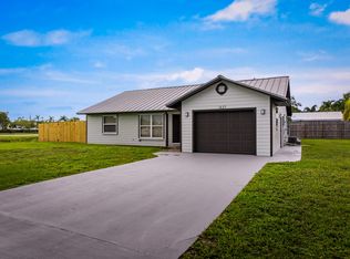 1627 SE Monroe St, Stuart, FL 34997