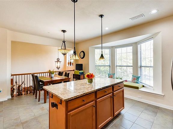 5th image of 2568 Jacobson Dr