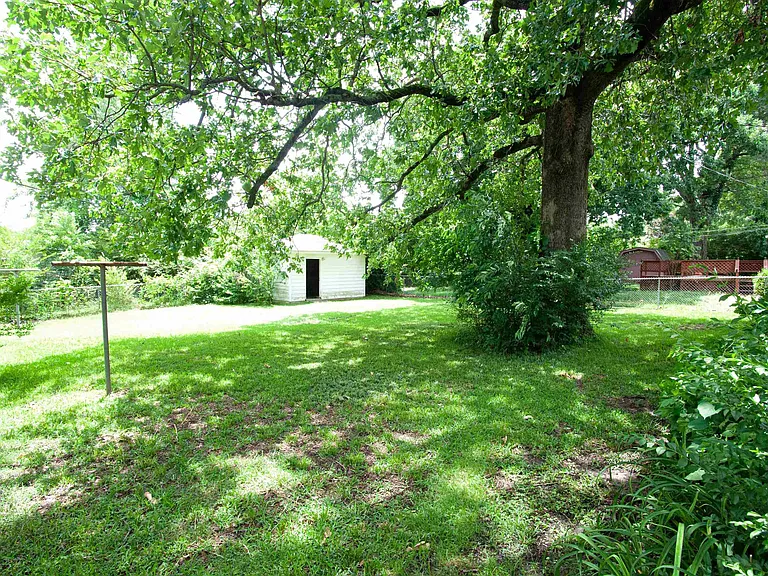 6609 Sandpiper Dr — Photo 12
