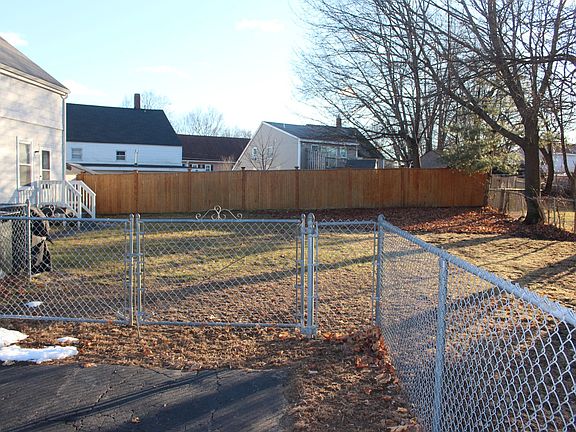 4th image of 54 Mill St #1