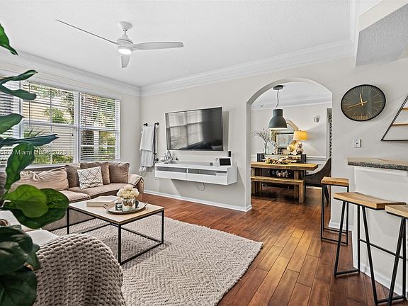 2nd image of 275 Murcia Dr APT 113