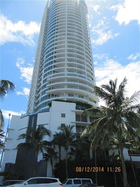2nd image of 4401 Collins Ave #2901