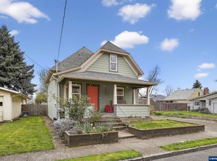 352 21st St NE, Salem, OR