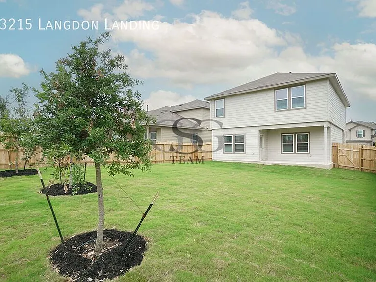 23215 Langdon Lndg — Photo 22