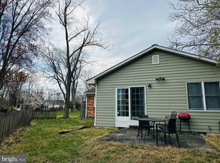 2006 Clark Pl, Alexandria, VA 22308