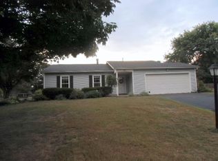 1010 Laural Ln, Malta, NY 12020