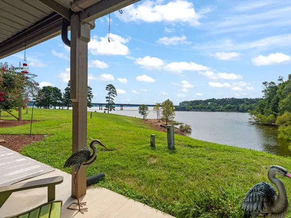 12 The Moorings, Clarksville, VA 23927