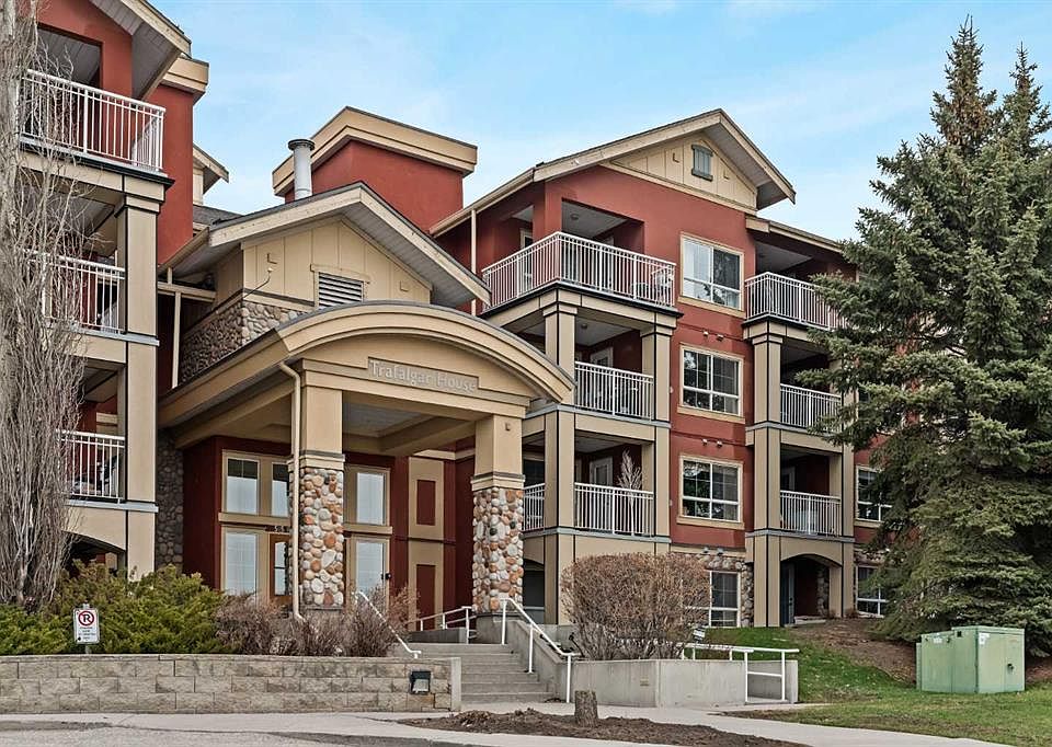 1st image of 5115 E Richard Rd SW #209